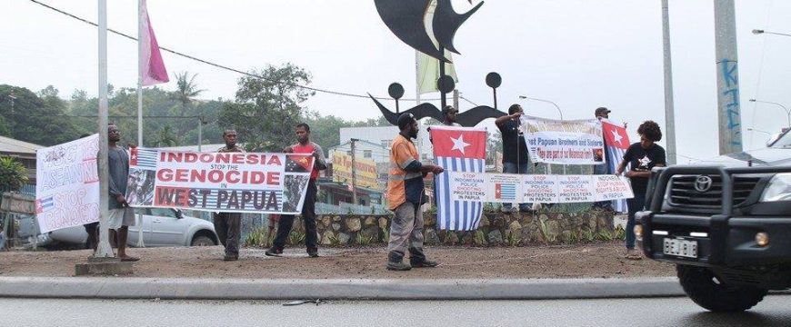 Gallery – Protests held in Port Moresby, Papua New Guinea at the arrival of the Indonesian President